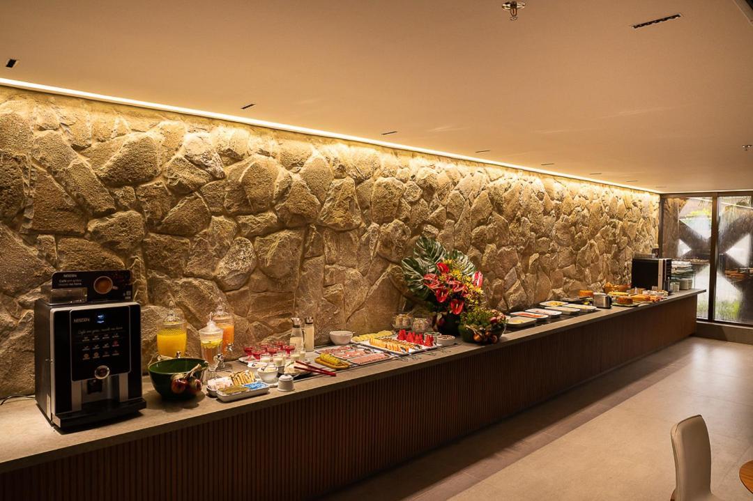 Amazon Aeroporto Hotel Куяба Екстер'єр фото