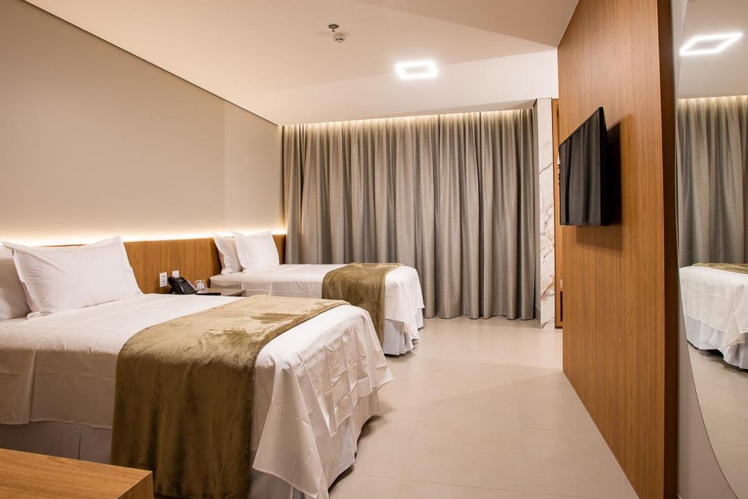 Amazon Aeroporto Hotel Куяба Екстер'єр фото