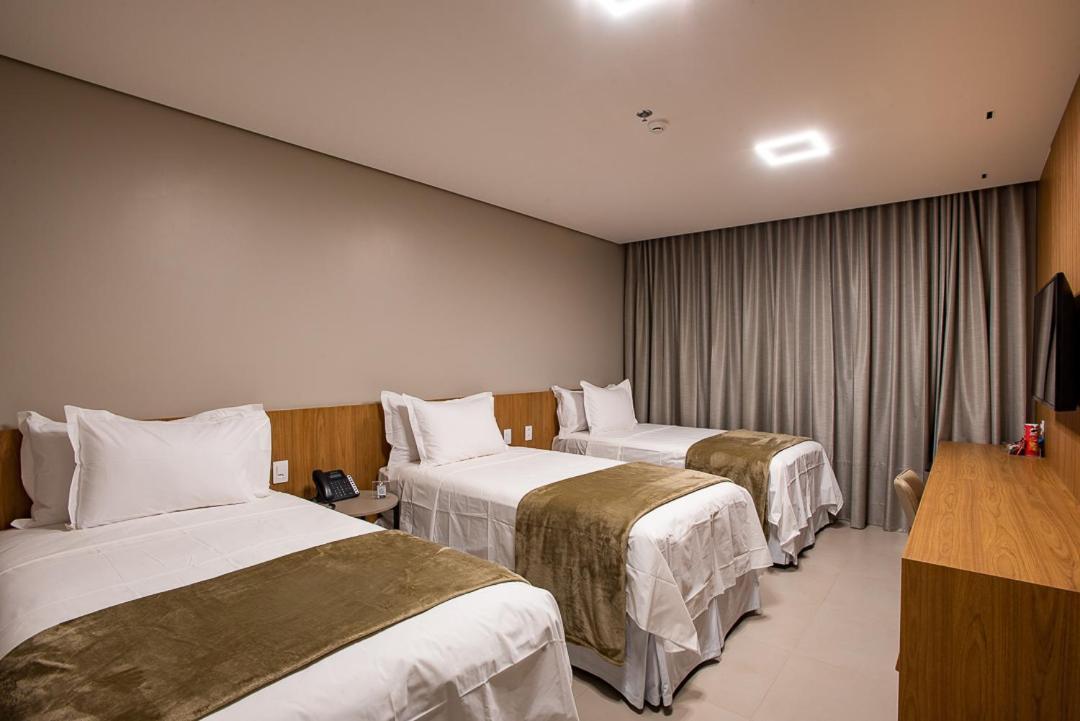 Amazon Aeroporto Hotel Куяба Екстер'єр фото