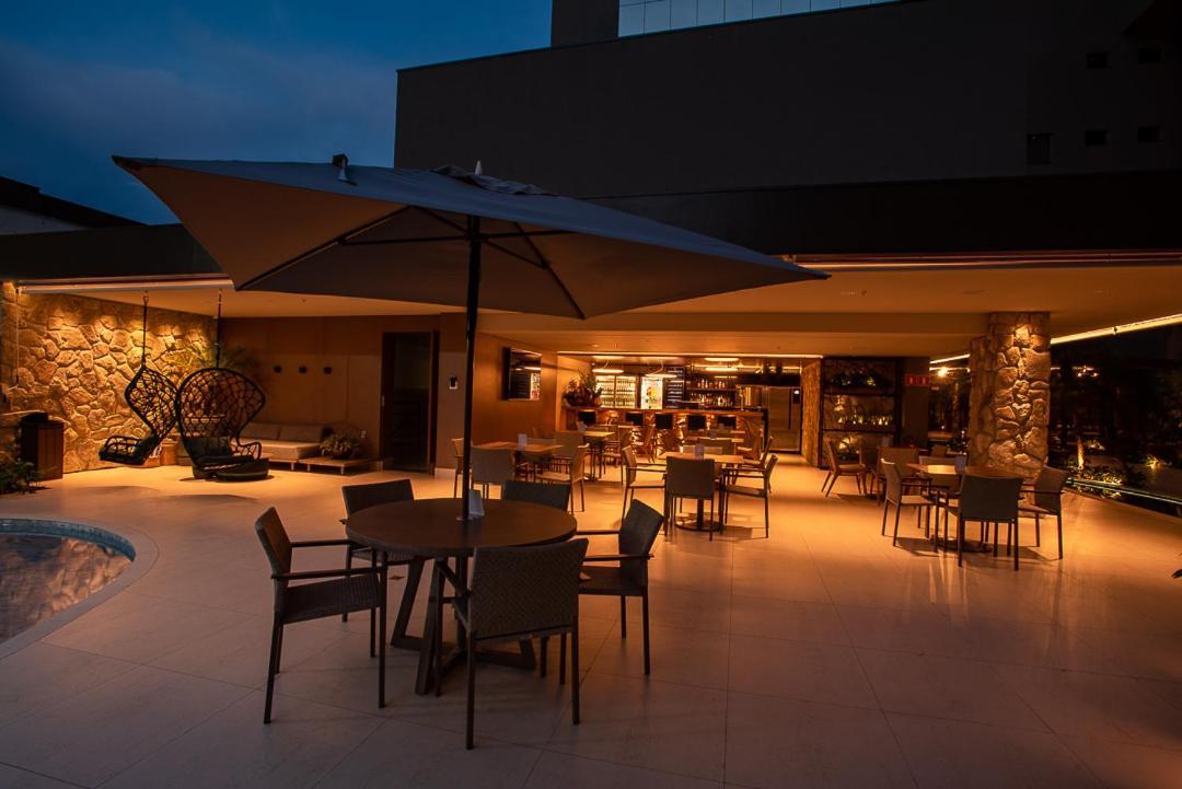 Amazon Aeroporto Hotel Куяба Екстер'єр фото