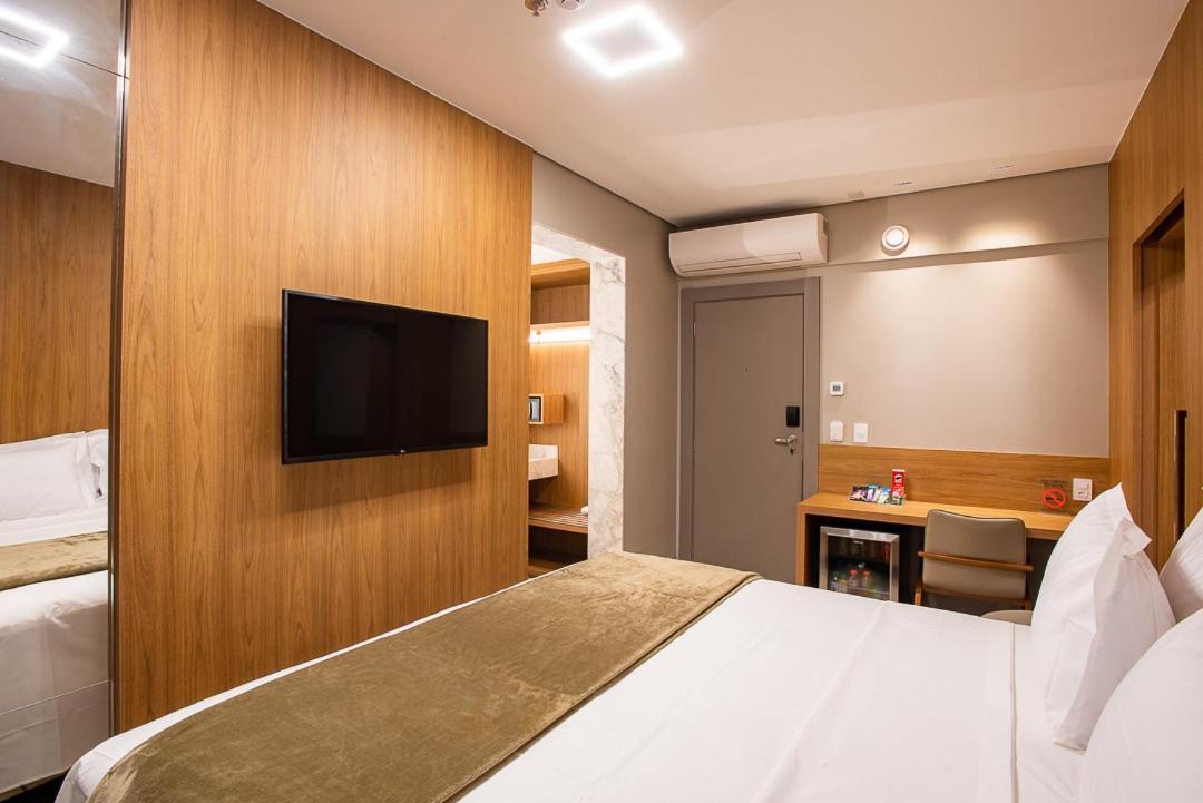 Amazon Aeroporto Hotel Куяба Екстер'єр фото