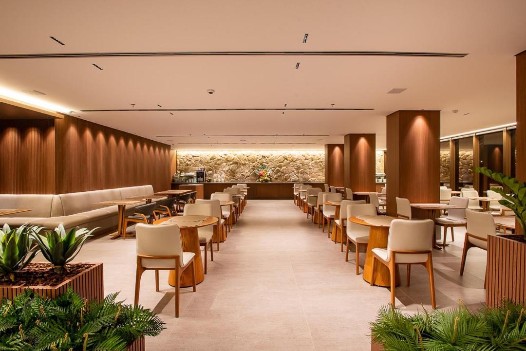 Amazon Aeroporto Hotel Куяба Екстер'єр фото